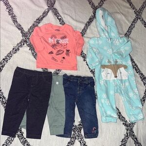 Baby Infant Size 9M Lot Hooded Onesie Jeans and Pants Carter’s OshKosh top